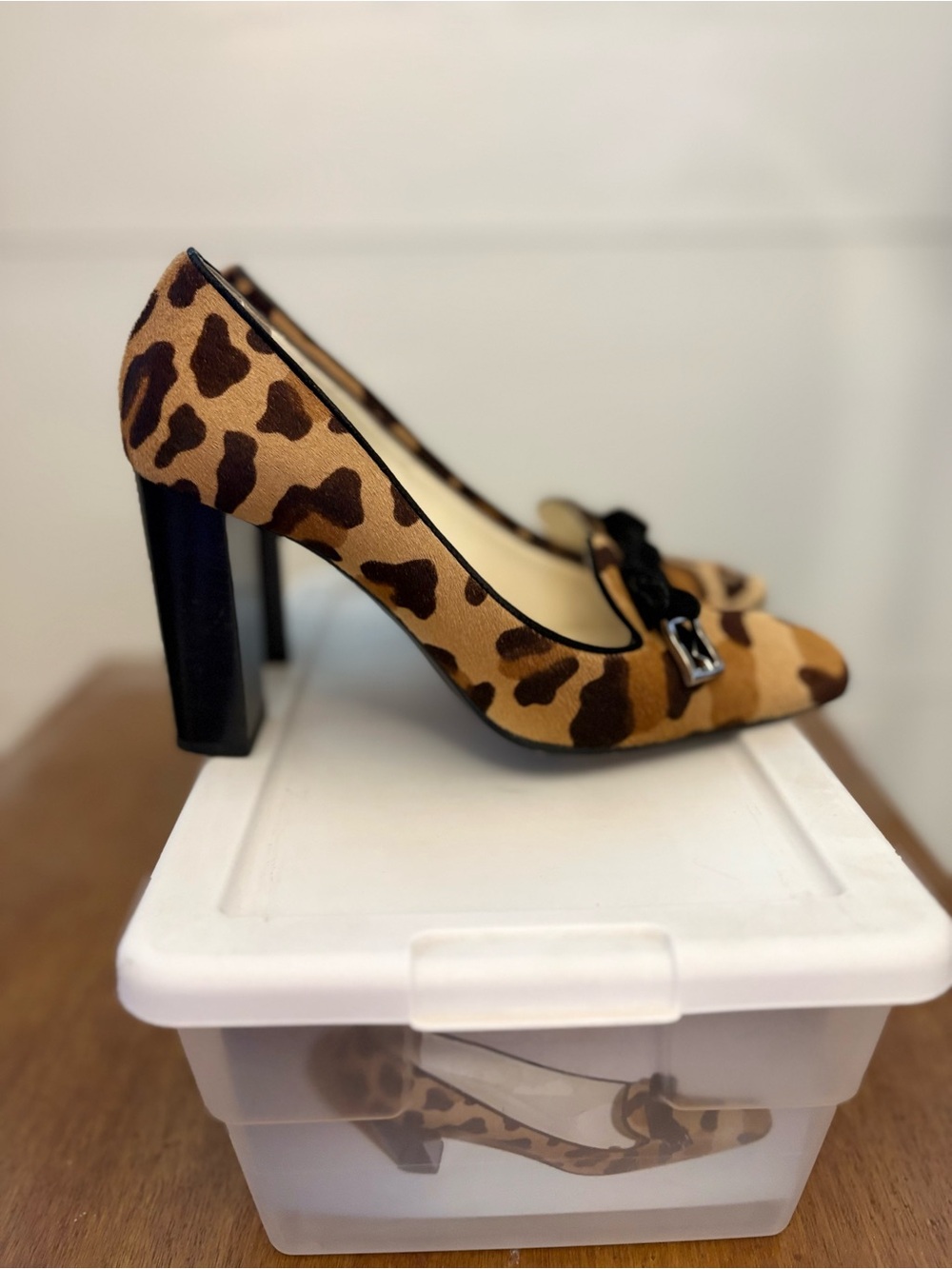 Prada VINTAGE Y2K Women’s Leopard Print Pony Hair Block Heels - size 38.5 - Picture 2 of 9